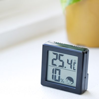 画像1: ミニデジタル温湿度計