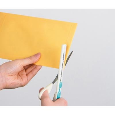 カッターハサミ