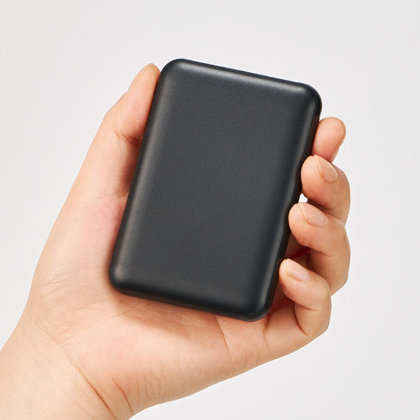 スマートモバイルチャージャー5000